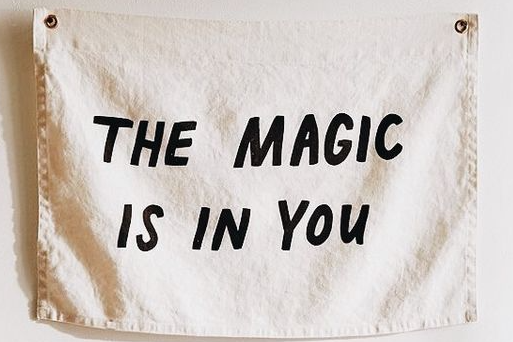 Atreverse a no pensar (en el dictado social)